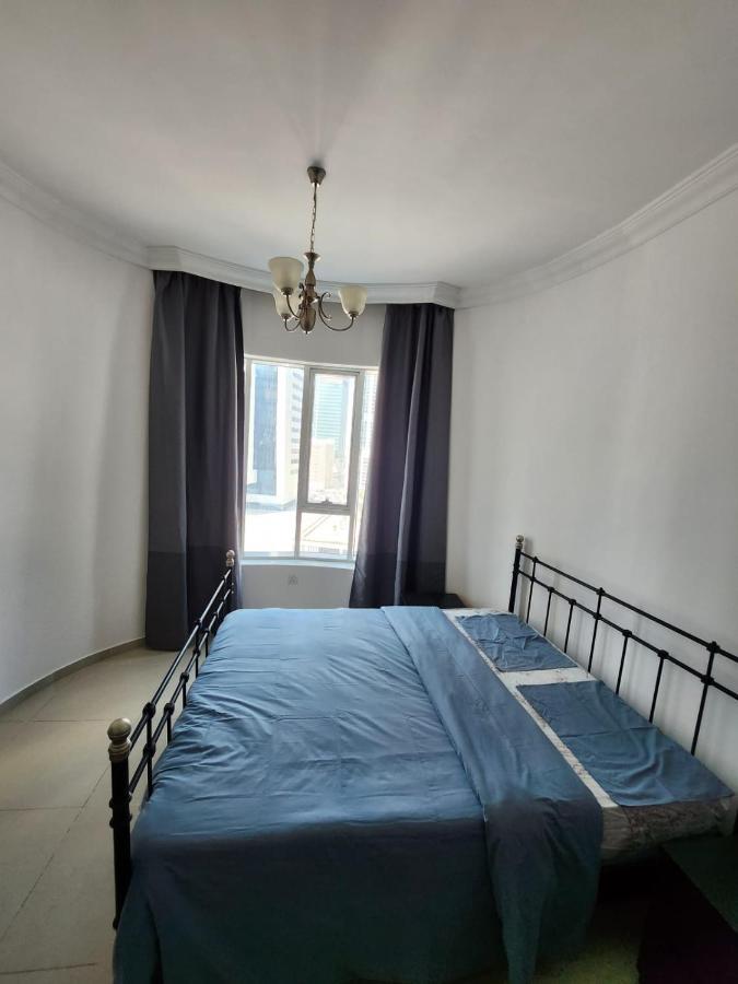 Furnished Studio Apartment Near Business Bay Metro Station 두바이 외부 사진