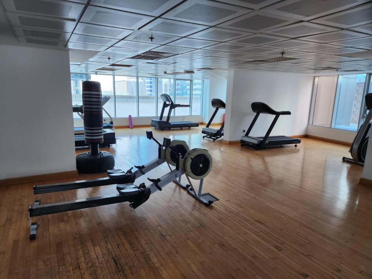 Furnished Studio Apartment Near Business Bay Metro Station 두바이 외부 사진
